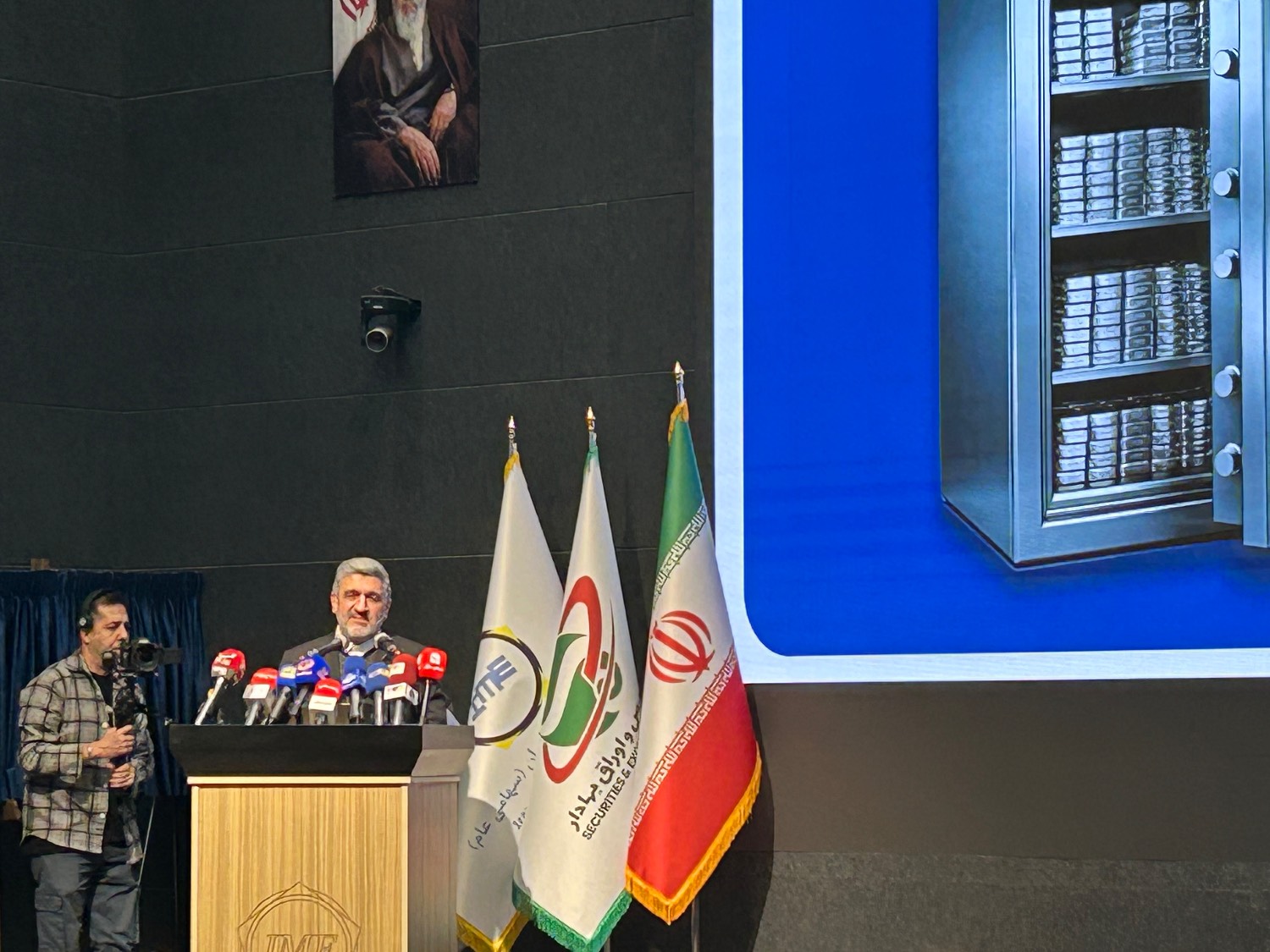 a073c619-41d1-4657-b7cc-4d11cee0724c