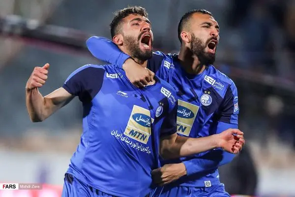 دانشگر:پنالتی زن دربی اسماعیلی بود !/شفر مسئولیت باخت را قلول نمی کرد