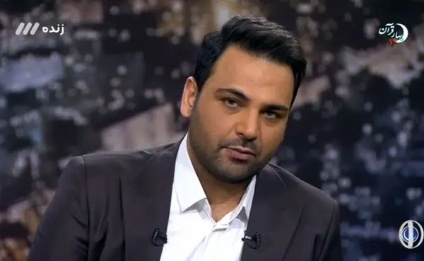 واکنش احسان علیخانی به تلفظ اشتباه خانم معلم+ عکس
