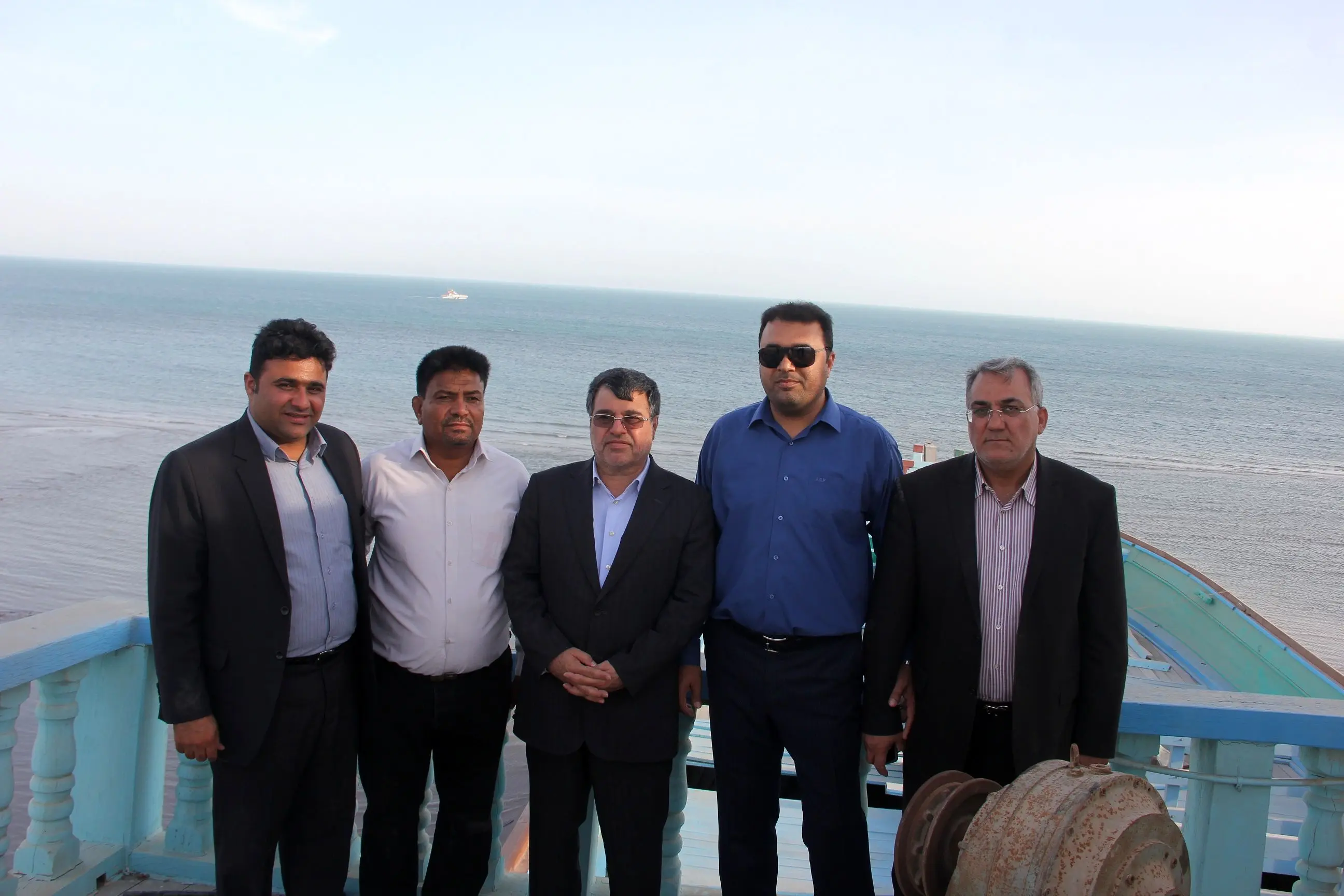 بزرگترین شناور چوبی تجاری ایران به آب انداخته شد.