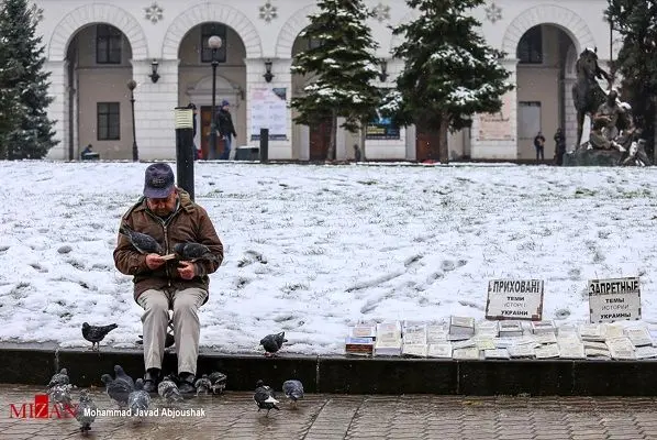 کتاب فروش مهربان+عکس