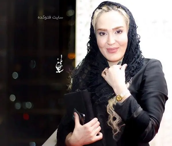 تیپ راحت و متفاوت خانم بازیگر در جنوب+عکس