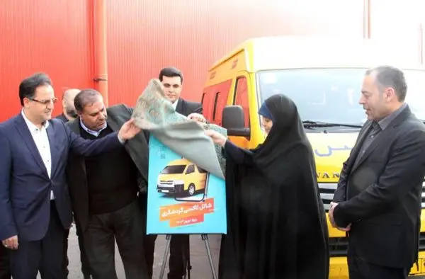شاتل تاکسی گردشگری ویژه نوروز ۱۴۰۳  رونمایی شد
