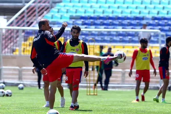 تمرین  پرسپولیس در غیاب بودیمیر و بازگشت مدافع مصدوم