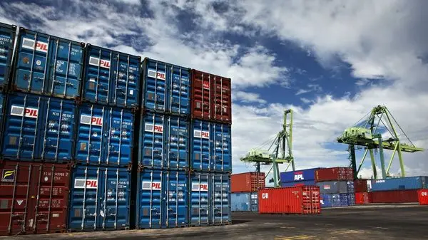 پیشرفت ۱۰ درصدی سامانه پنجره واحد امور گمرکی فاجعه بار است