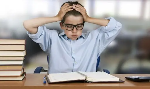 معرفی راهکارهای موثر برای کاهش استرس امتحان در کودکان