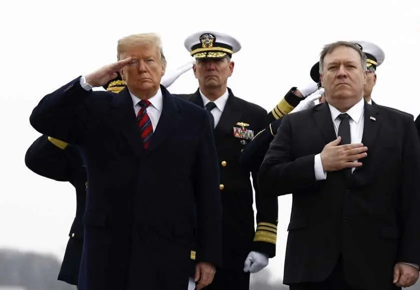 ادای احترام ترامپ و پومپئو به سرباز کشته شده در سوریه + عکس