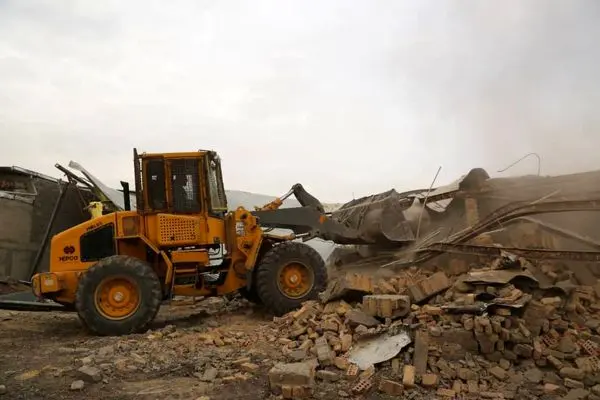 25 مورد رفع تصرف به متراژ 2750 متر مربع از ساخت و ساز های غیر مجاز در منطقه 19