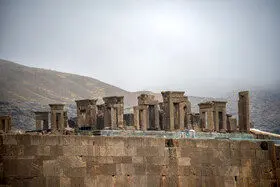 محدوده تخت جمشید همچنان دستنخورده است
