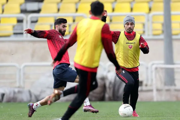 مصاف دوستانه پرسپولیس و سپاهان پیش از دربی