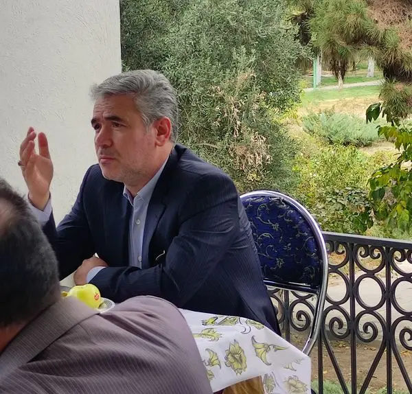  امیدواریم ابر پروژه‌ها محرک توسعه در منطقه ۱۵ باشند