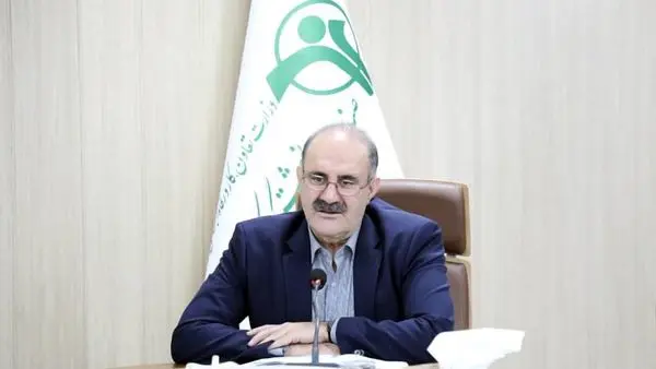 بازنشستگان در کنار مشکلات معیشتی دچار "زمانفروشی" هم هستند