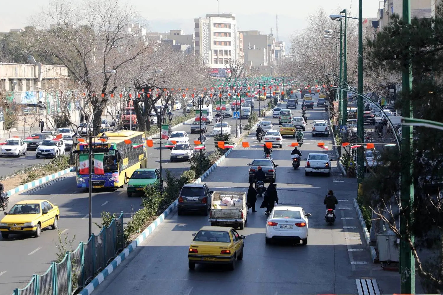 خیابان پیروزی ایمن‌تر می‌شود

