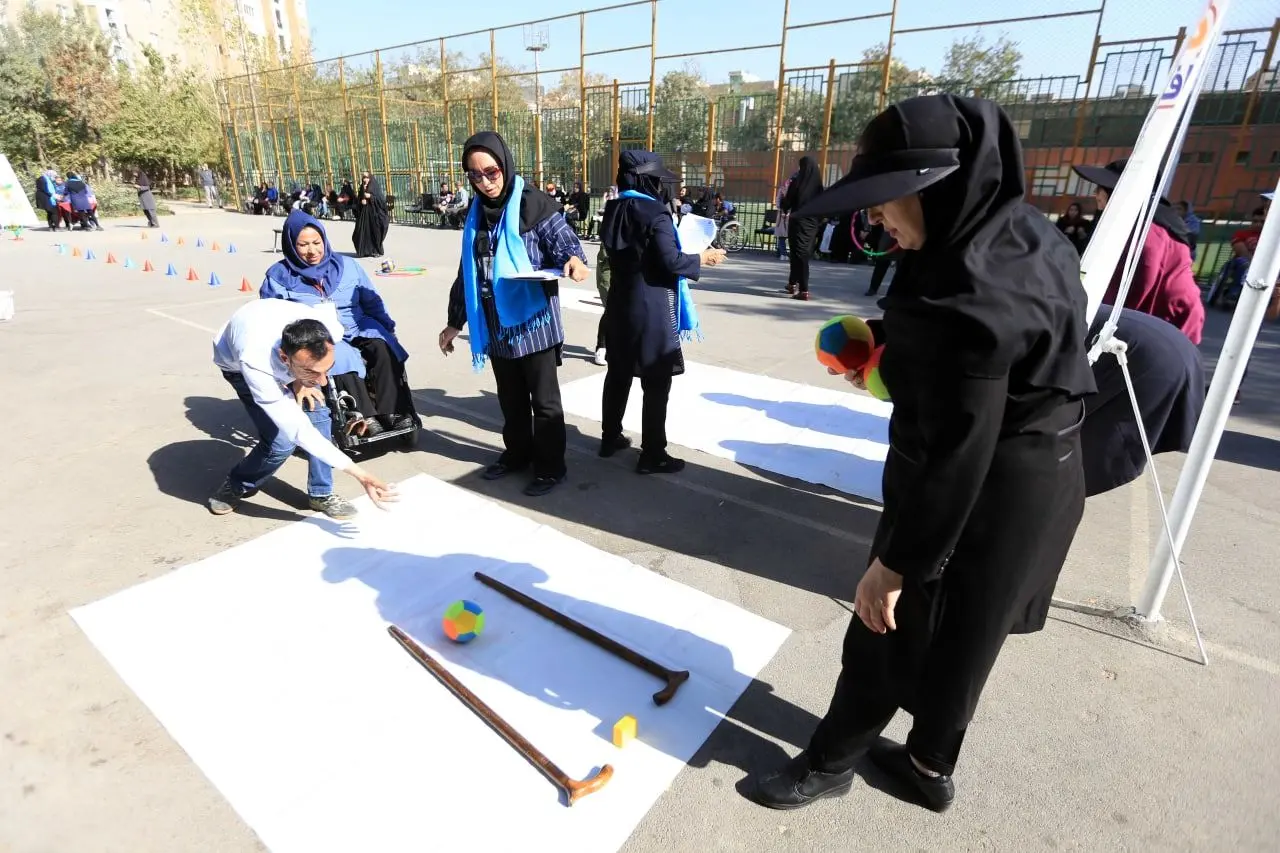 برپایی دورهمی معلولین منطقه 15 در قالب لیگ بازی ها ی ورزشی