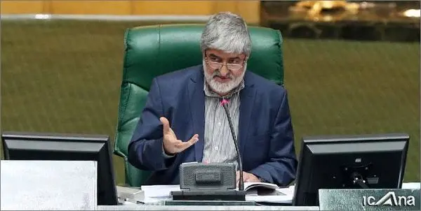 دولت توضیح قانعکننده در مورد عدم حضور وزرا در صحن علنی ارائه کند