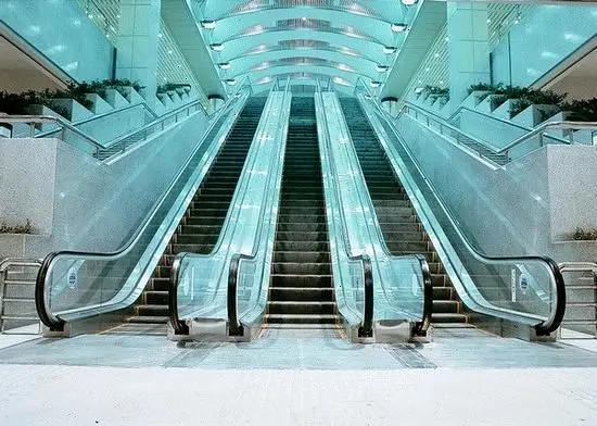 تنها ۶ پله برقی از مجموع ۱۱۱۸ پله برقی خارج از سرویس است