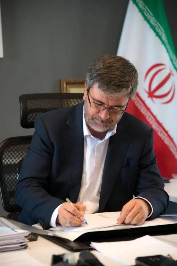 پیام مدیر عامل بیمه رازی به مناسبت روز خبرنگار