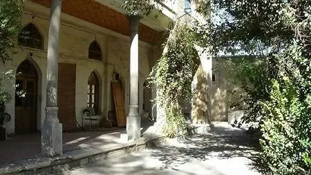 بنیاد مستضعفان بنای تاریخی عباس آباد اصفهان را مرمت می‌کند