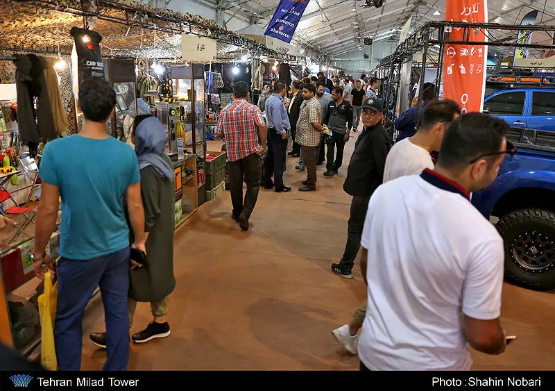 گردهمایی آفرودبازها و طبیعت گردان در برج میلاد
