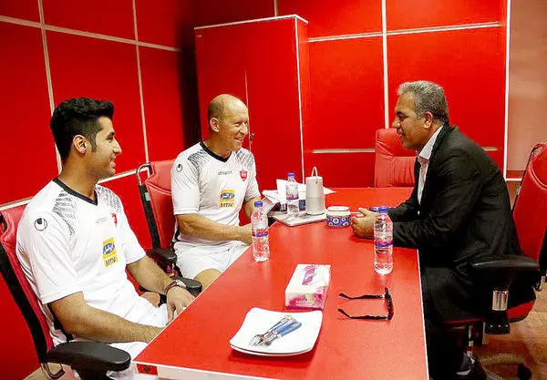 دیدار مدیر عامل و سرمربی پرسپولیس