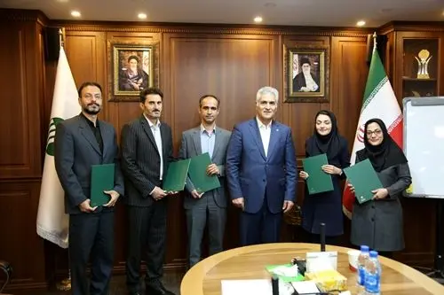 ابلاغ احکام مدیران میانی جدید پست بانک توسط دکتر بهزاد شیری
