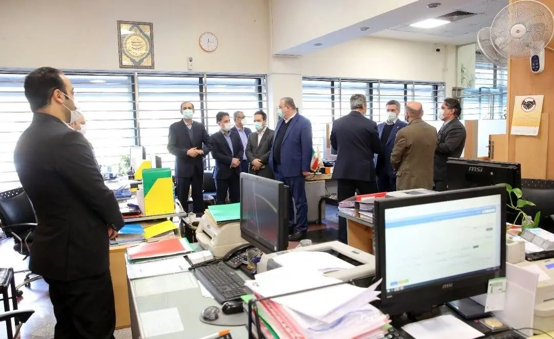 تسریع و تسهیل در ارائه خدمات به مشتریان اولویت اصلی بانک است
