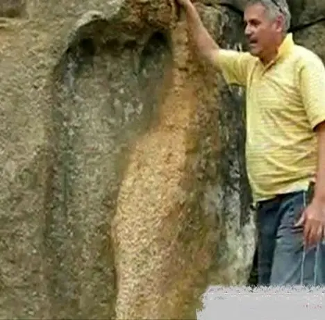 کشف ردپای یک انسان به طول ۱۲۰ سانتیمتر+عکس