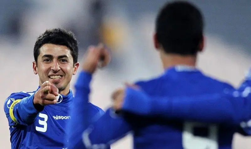 بازیکن بی‌ریشه، استقلال را به این روز انداخته/مقصر همه مشکلات تیم سرمربی است