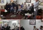 دیدار شهردار منطقه 15 با خانواده معظم شهید رضا ولی پور