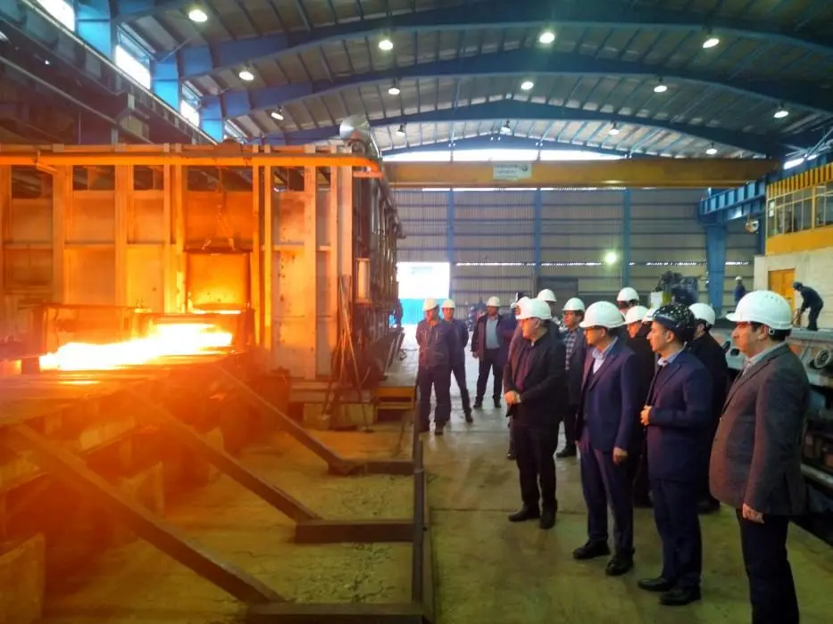 تسریع و تسهیل فرآیندهای اعطای تسهیلات به طرح های دارای اولویت در دستور کار شعب بانک صنعت و معدن است

