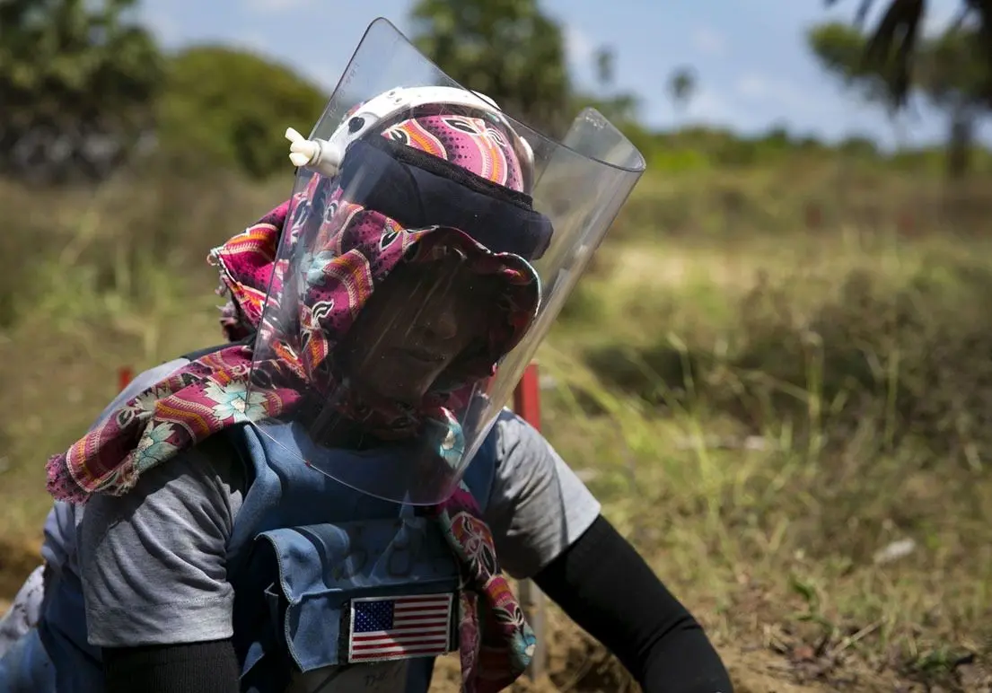 شغل عجیب زنان در خطرناک‌ترین جای جهان!+ عکس