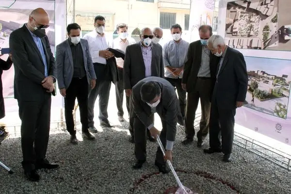 کلنگ آغاز عملیات اجرایی "میدانگاه خورشید" به زمین نشست
