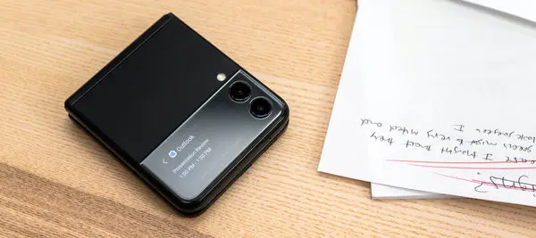 کدام گوشی تاشو سامسونگ برای شما مناسب است؟