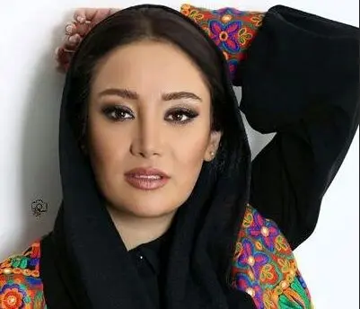 بهاره افشاری برای دیدن سردار آزمون به روسیه می رود + عکس