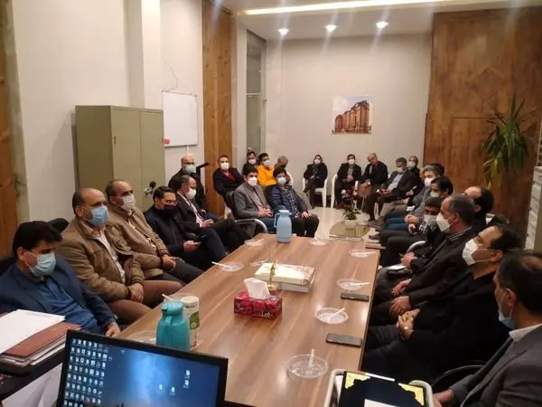 بررسی مشکلات ارتباطی ساکنین برج میلاد اراک