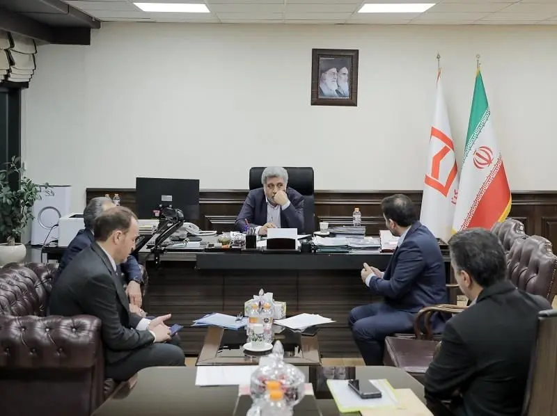 دیدار چهره به چهره سرپرست بانک مسکن با مشتریان

