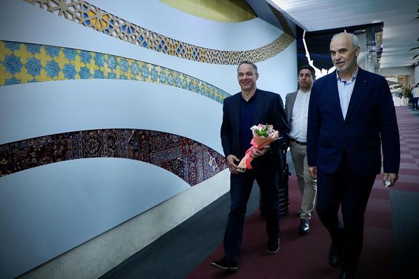 سرمربی جدید تیم ملی والیبال وارد تهران شد