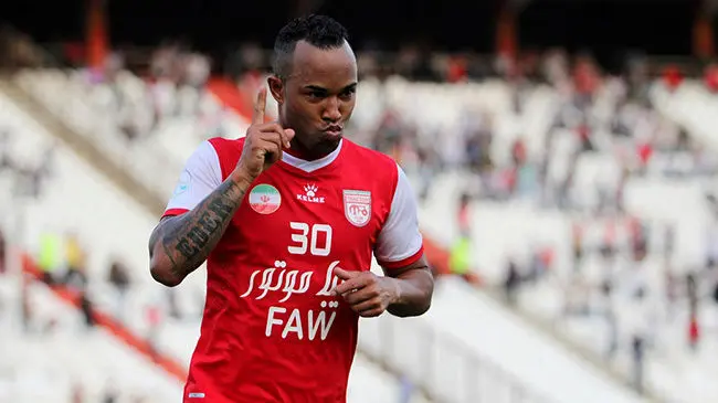 ادینیو در یک قدمی پیوستن به ماشین‌سازی