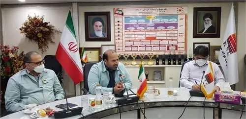 دیدار مدیرعامل فولاد خوزستان با اعضای صنایع کوچک استان برگزار شد
