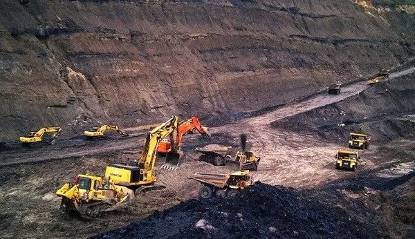 فرسودگی تجهیزات بلای جان معادن