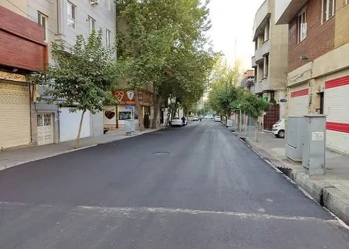 بیش از 7هزار تن لکه گیری آسفالت در معابر مرکزی شهر تهران انجام شد