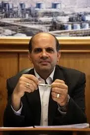 صنعت نفت با استفاده از مدیریت کارآمد و تجارب نیروهای نخبه و توانمند جایگاه شایسته خود را بدست می آورد

