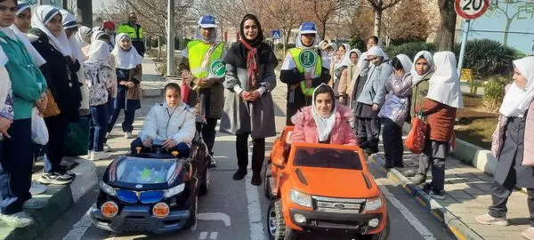 بهره مندی بیش از ۱۰ هزار شهروند از آموزشهای ترافیکی در منطقه 19