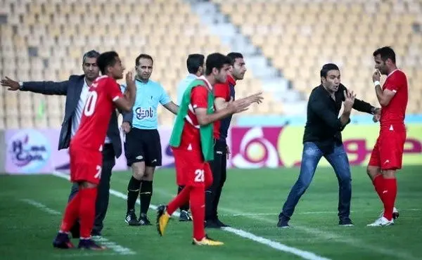 برد نساجی مقابل استقلال خوزستان