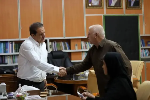 پیگیری مشکلات مردمی توسط استاندار ایلام