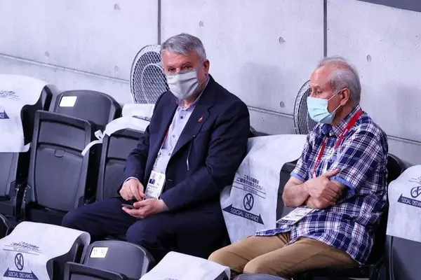 حضور صالحی امیری و سجادی در سالن والیبال