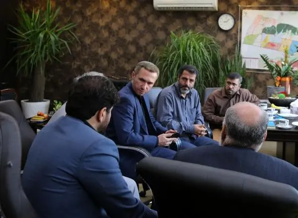 طرح خدمت فرصت خدمت بیشتر به شهروندان منطقه 4 است