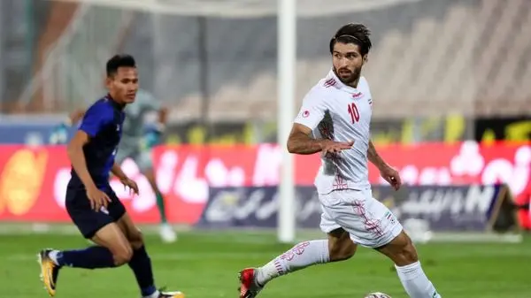 بازتاب حضور انصاری فرد در تیم آاک آتن یونان در سایت AFC