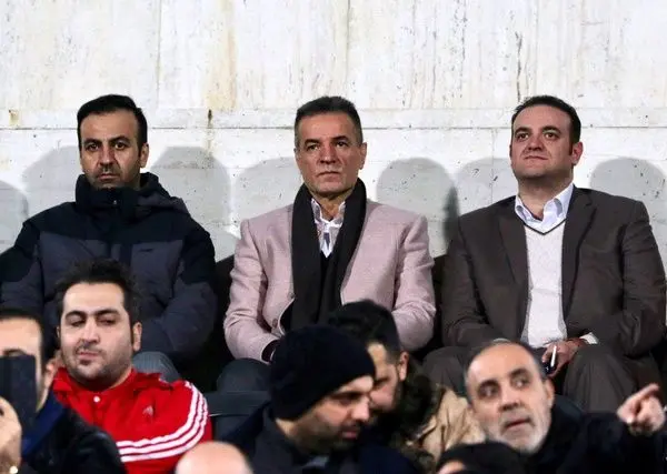 حضور انصاری فرد در اردوی پرسپولیس قبل از بازی با نساجی