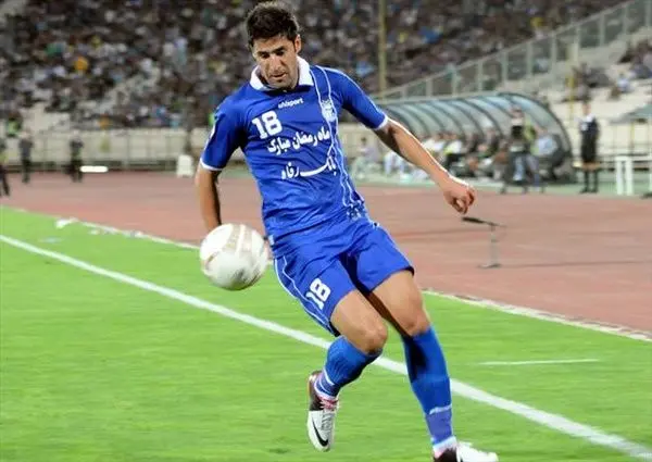 نمی‌دانم چه چیزی در سر رحمتی می‌گذرد/ کاپیتان‌های استقلال حواشی را تمام کنند